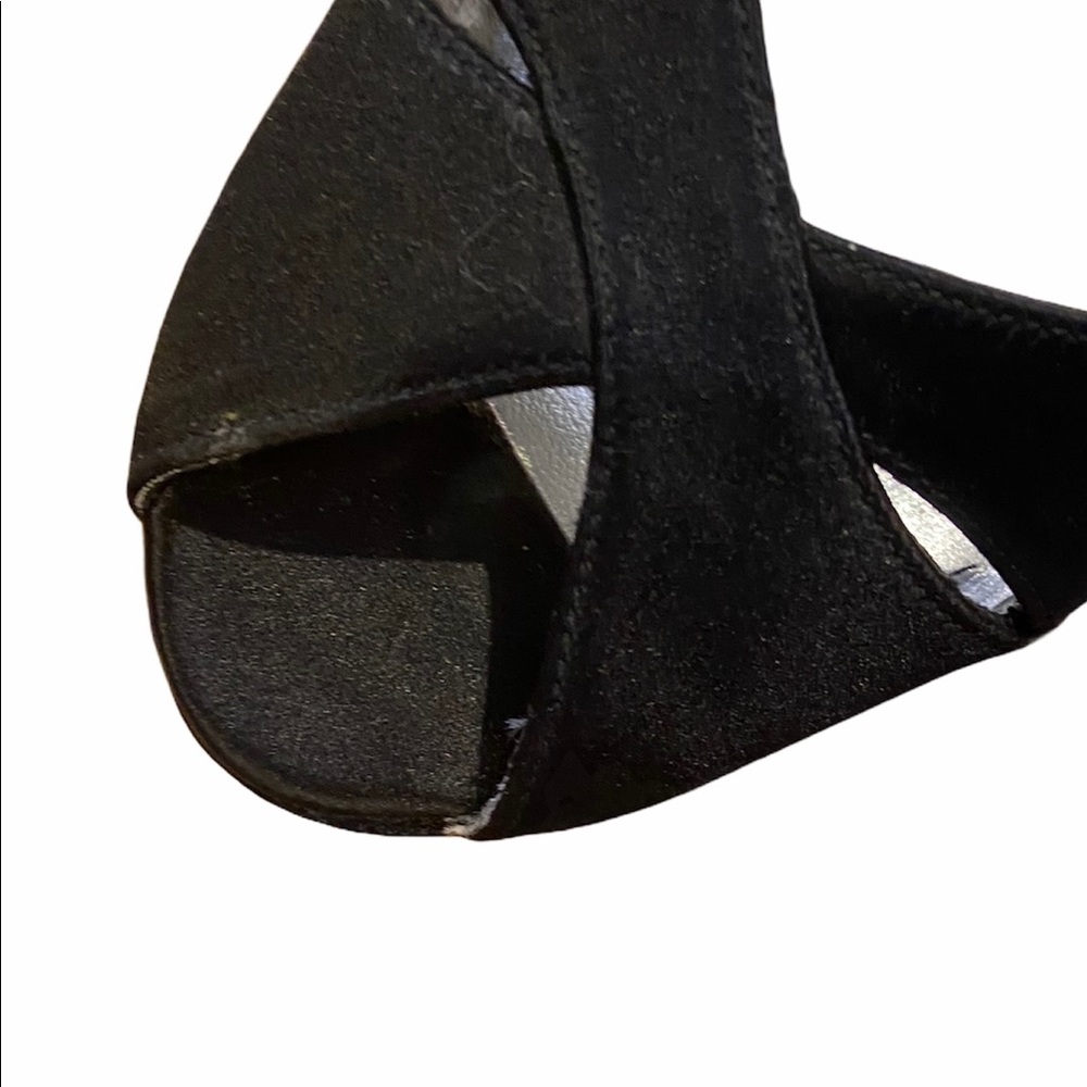 HP! Stuart Weitzman Eveswag black satin 8 peep toe - Picture 4 of 6